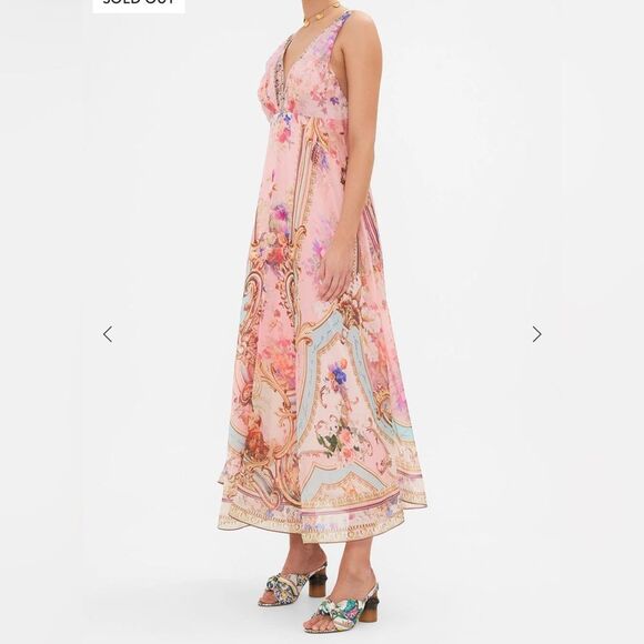 16 NWT 1000.00 CAMILLA Plunge Neck Maxi Dress
Letters From The Pink Room Size XS - Picture 7 of 8